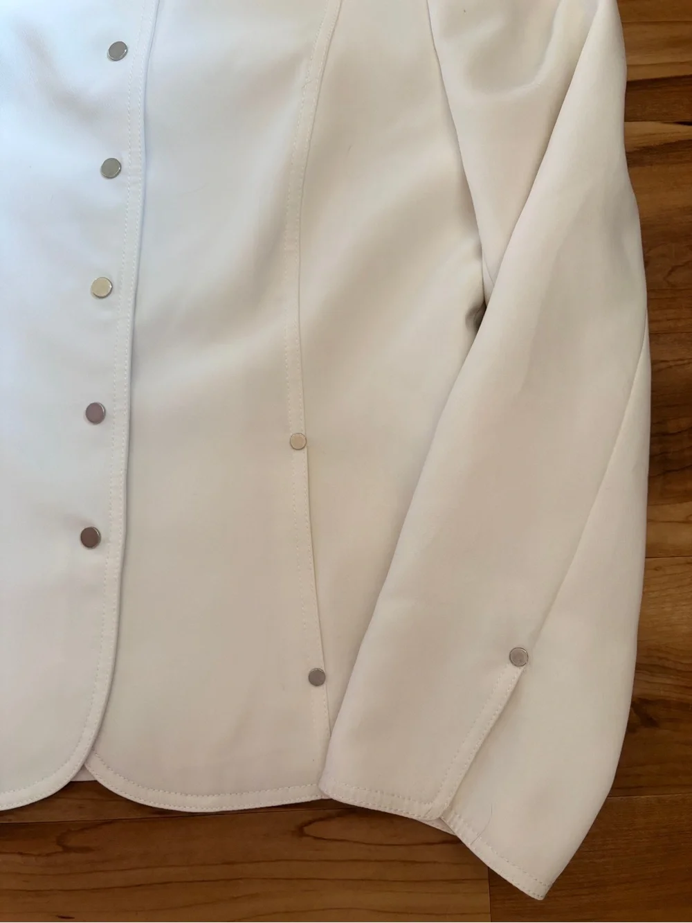 Liz Claiborne Off-White with Silver-Tone Snap Front Structured Jacket 8P